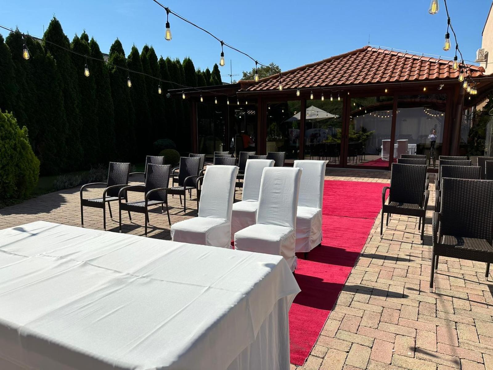 Penzion Bebek Filakovo Dış mekan fotoğraf